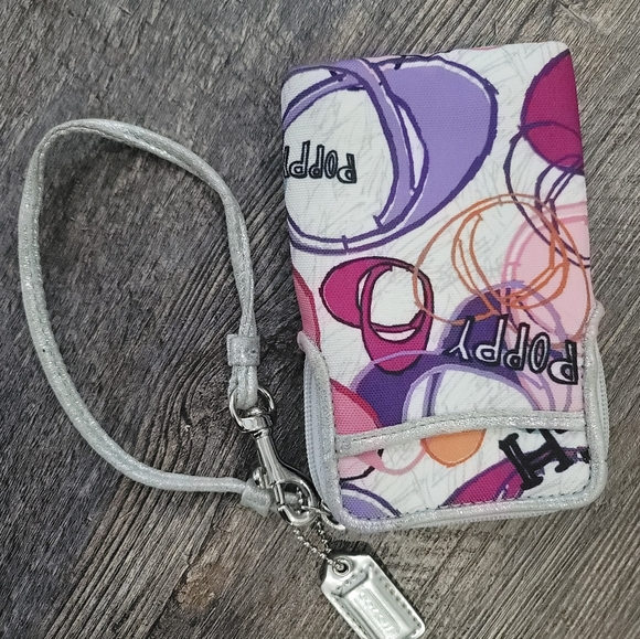 Coach Totes w/ Matching Accessories - Picture 7 of 16